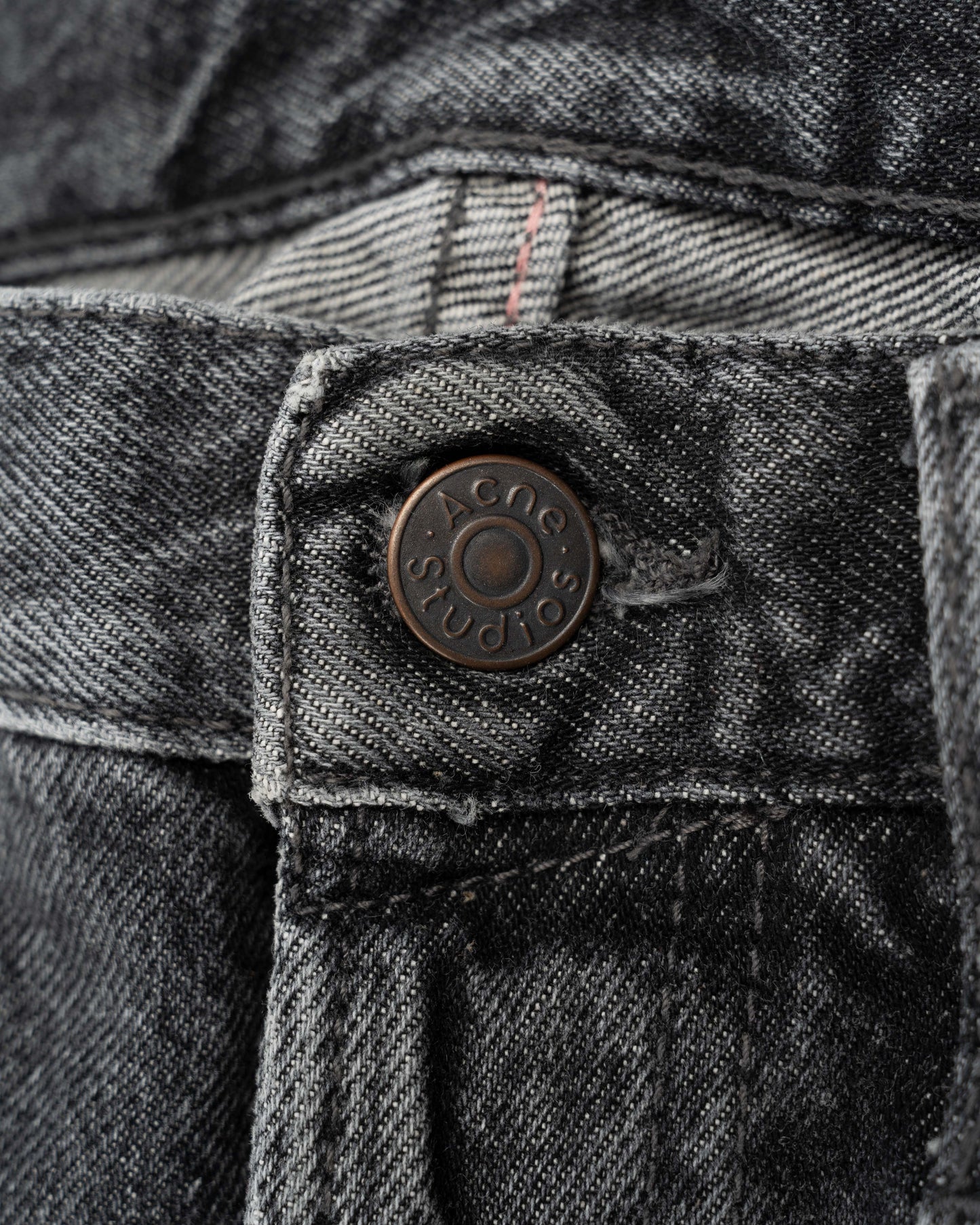 Acne Studios 1996 Jeans in Ash Black