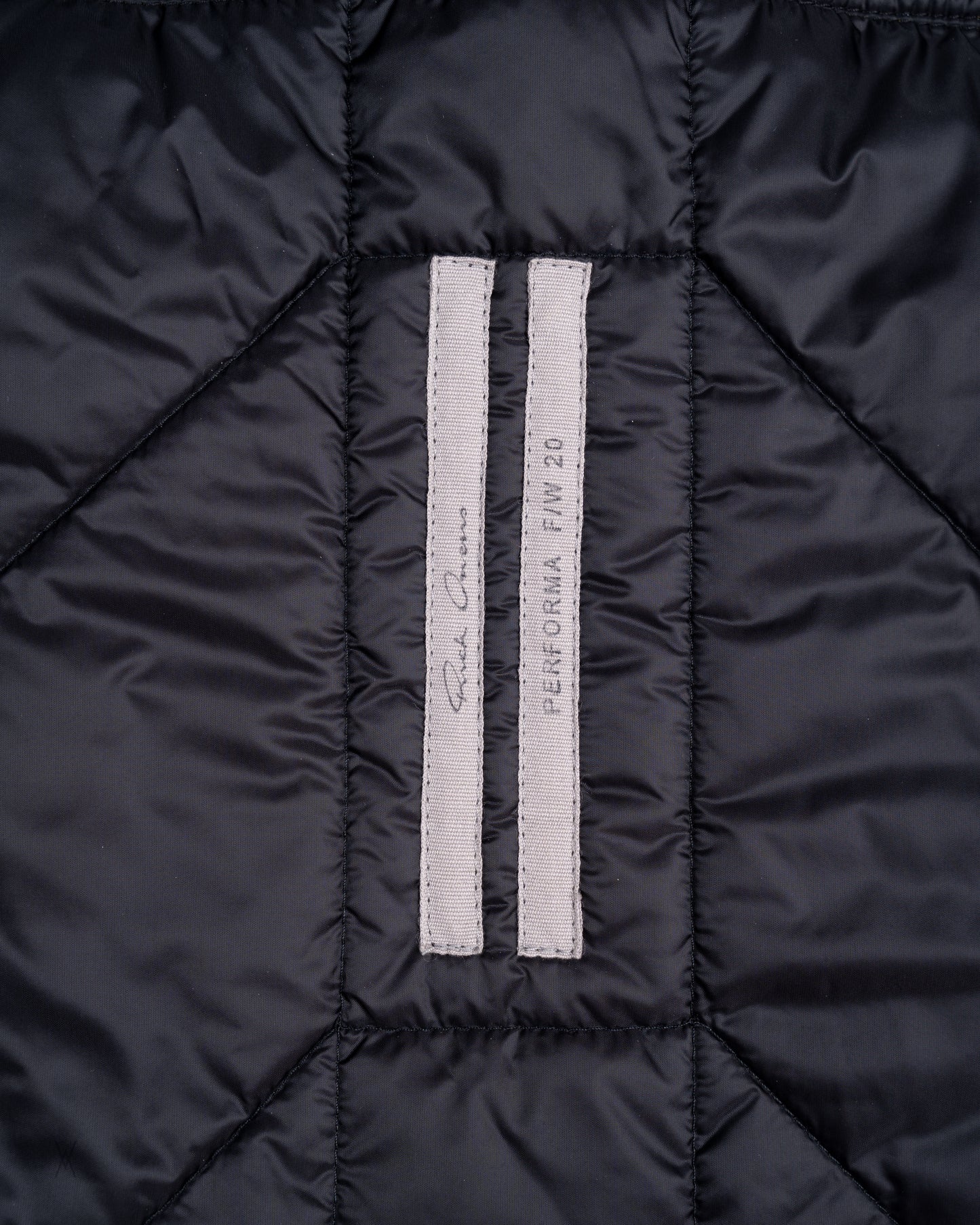 Performa FW20 Acid Bomber