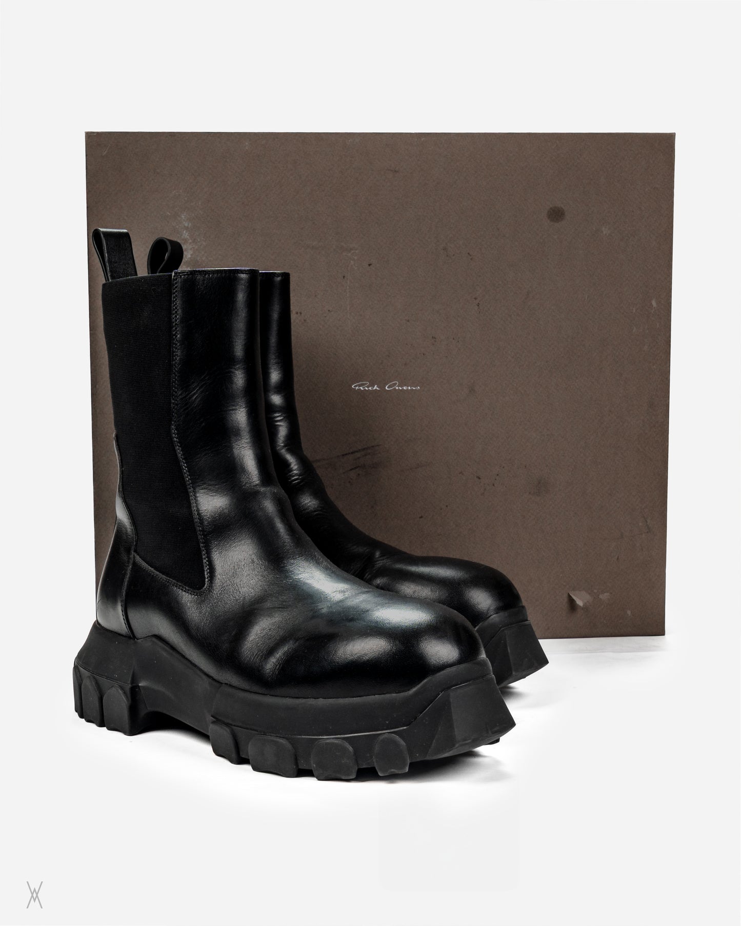 RICK OWENS Tractor Chelsea Boots SS22