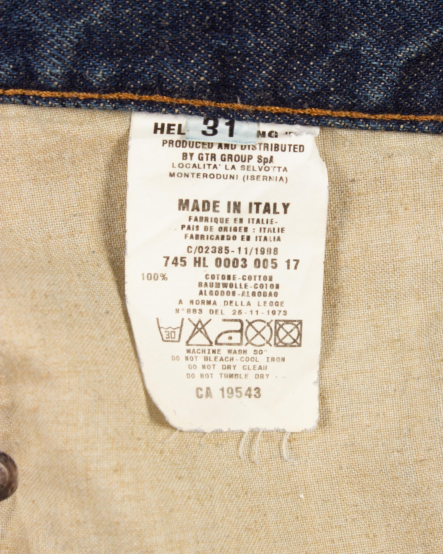 Painter Jeans (1998)