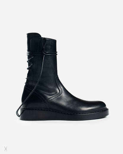Black glove calf leather backlace boots