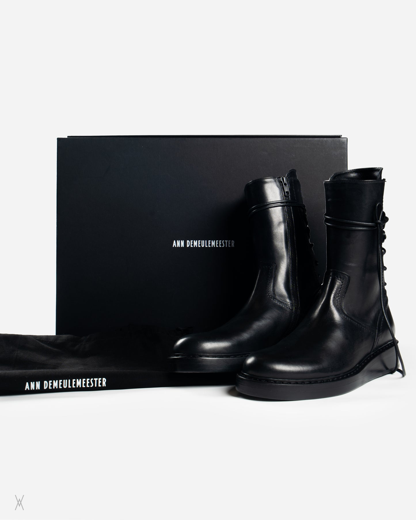 Black glove calf leather backlace boots