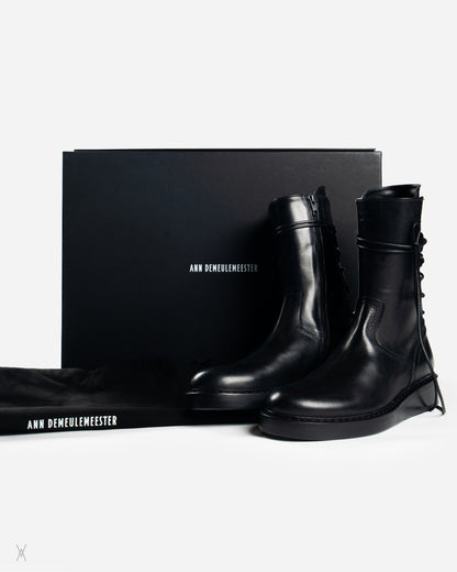 Black glove calf leather backlace boots