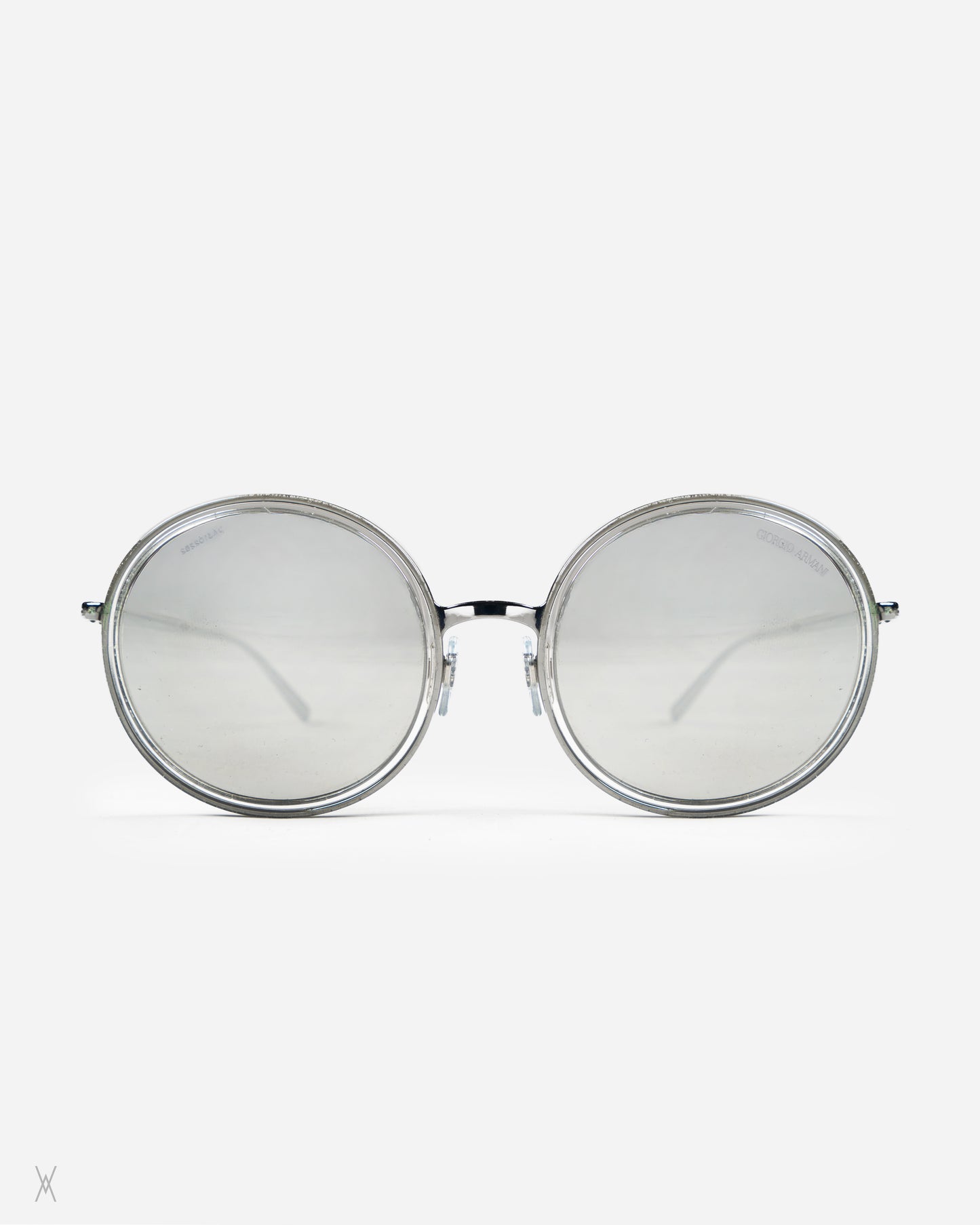 Round sunglasses
