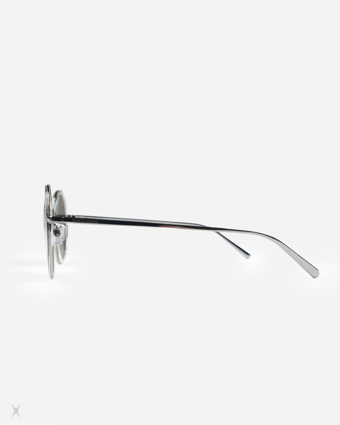 Round sunglasses