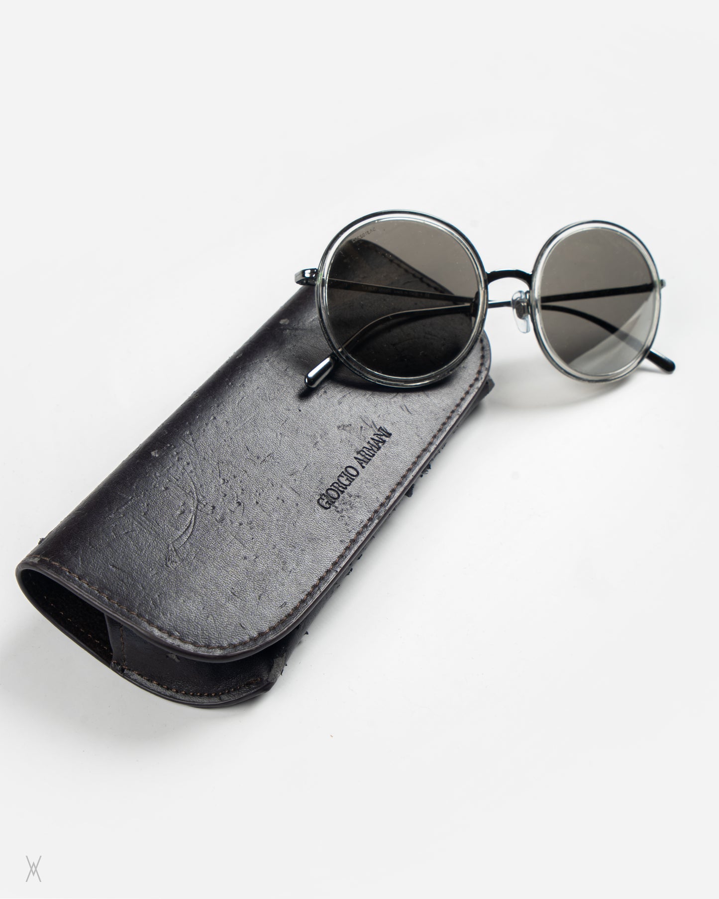Round sunglasses