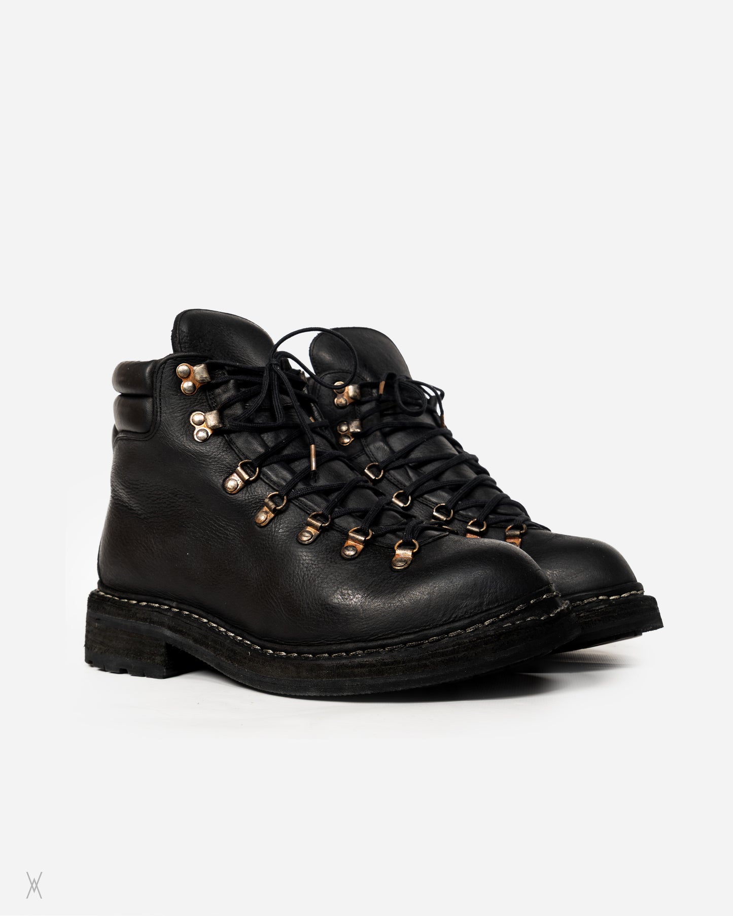 Guidi 19M hiking boots