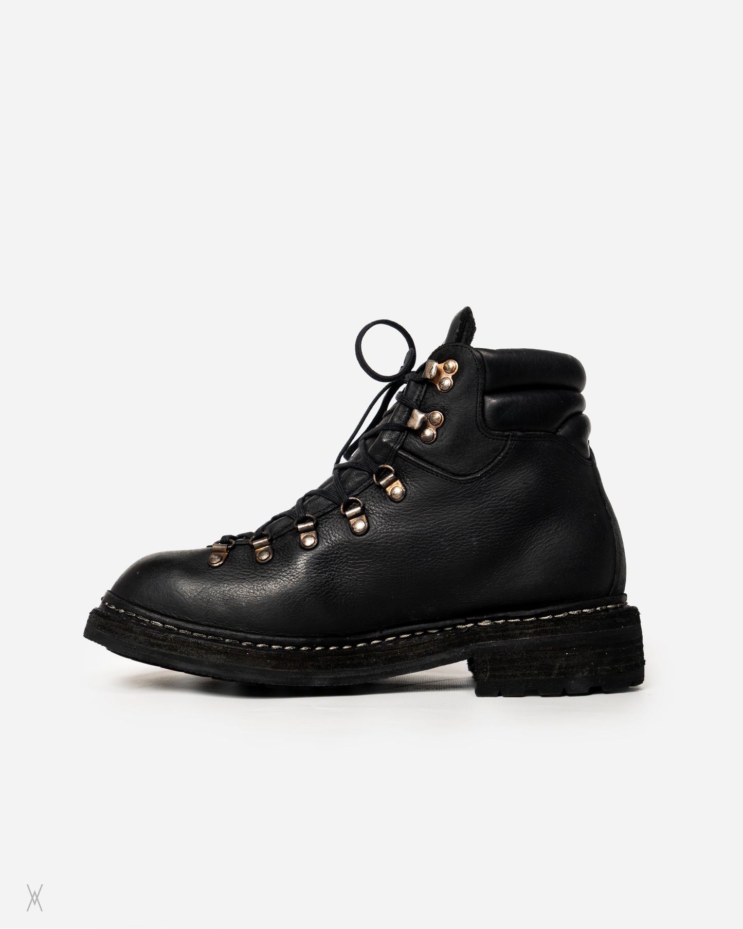 Guidi 19M hiking boots