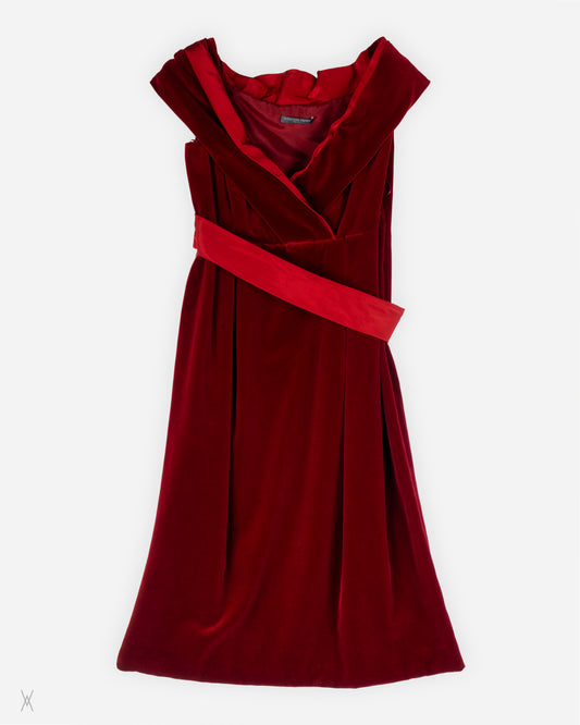 Red long dress (2006)