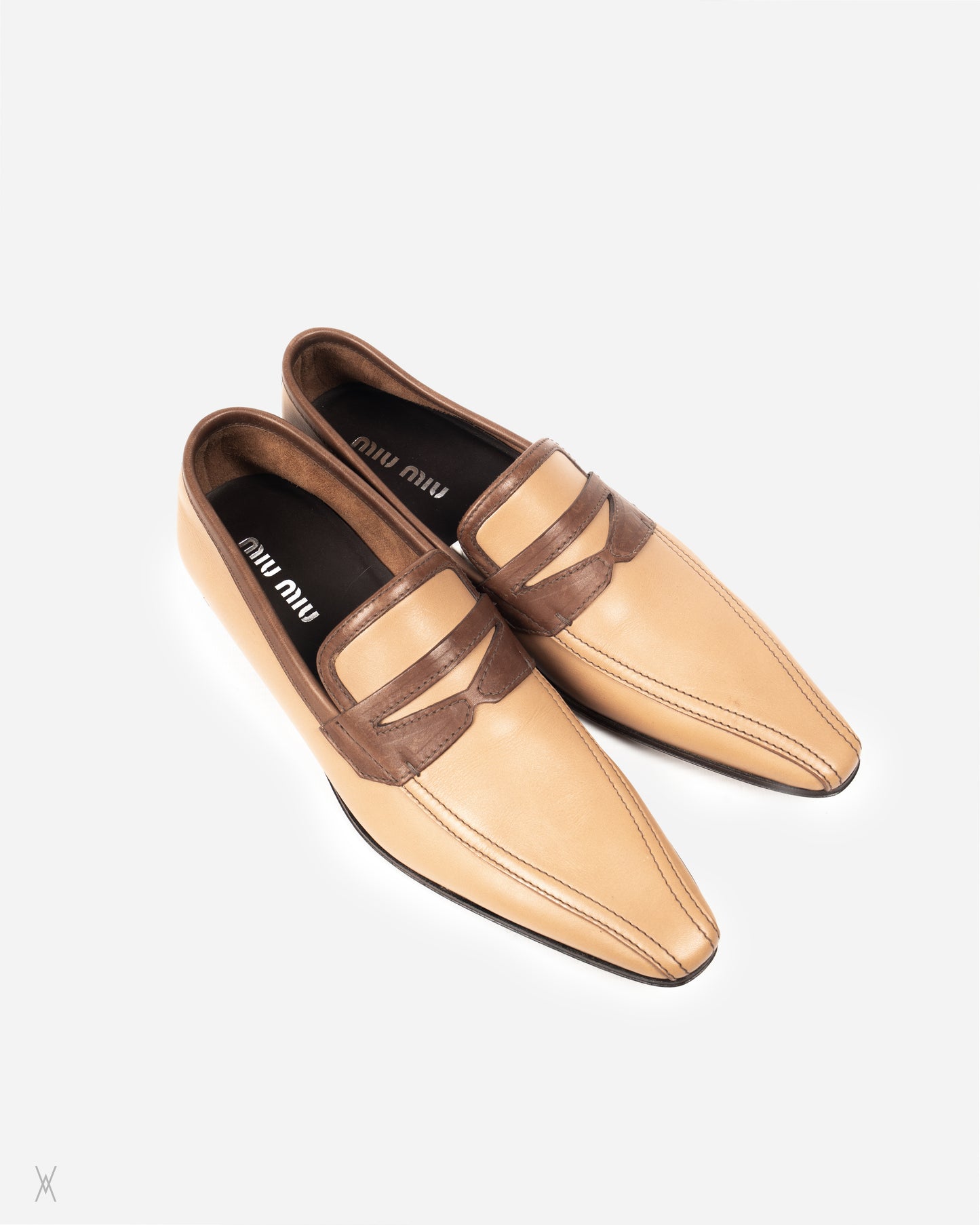 Two-tone loafers