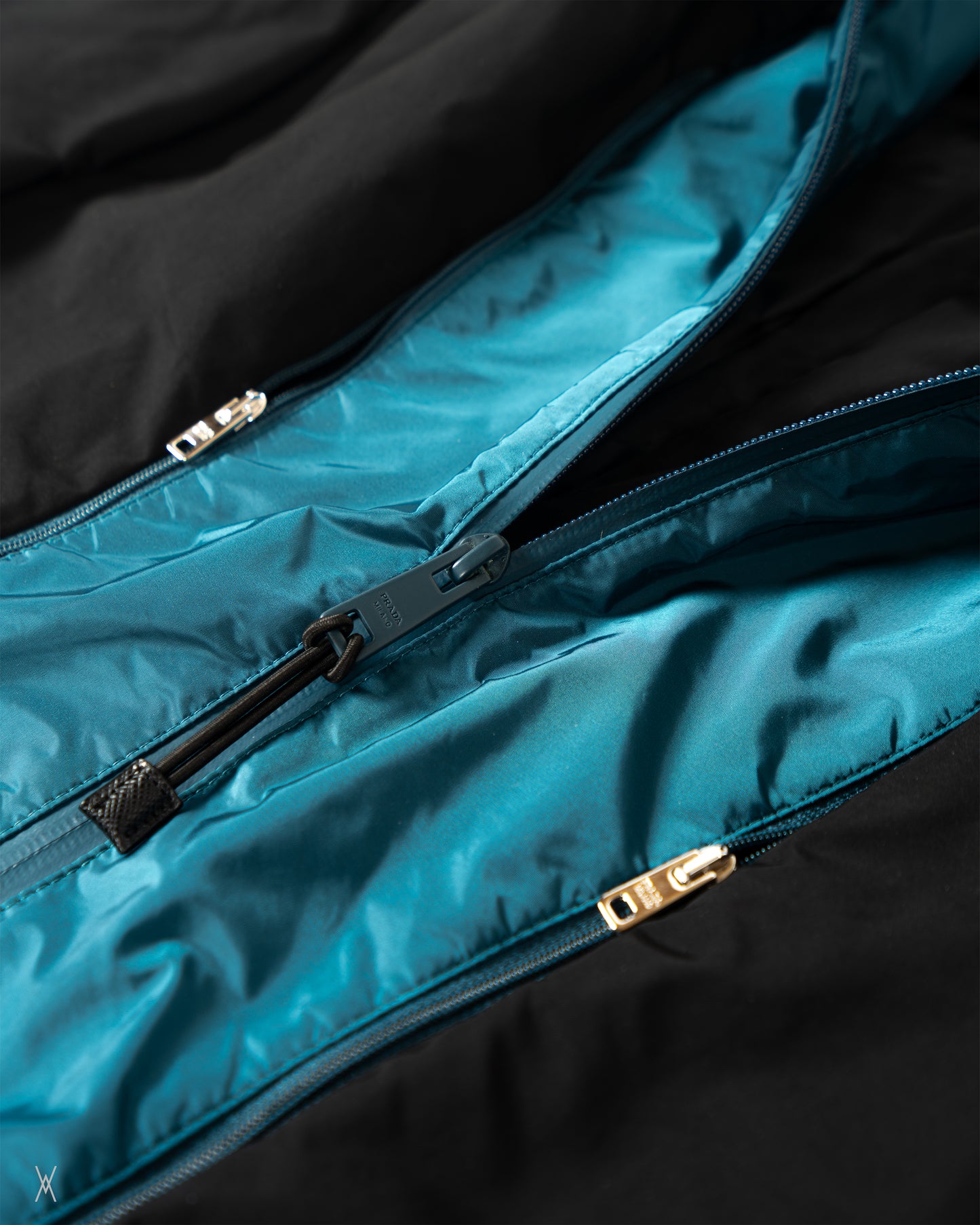 Technical Blazer Jacket with Detachable Hooded Panel / (52)